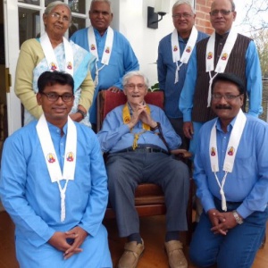 Sangharakshita and Indian Public preceptors