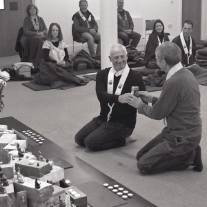 Dhammarati passes on the Chair to Saddhaloka