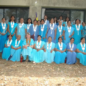 Public Preceptors Jnanasuri and Karunamaya (bottom row, 2nd and 3rd from left) with Private Preceptor Vijaya, the 17 women they ordained at Bhaja and their support team.