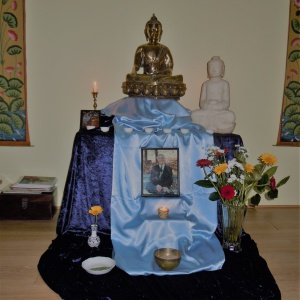 L'autel avec le nouveau Bouddha