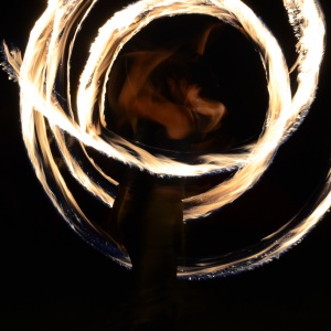 Fire poi spinning+