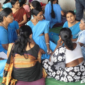 womens group discussion